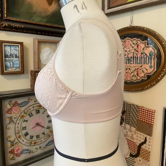 Chantelle Womens Lace Underwire Bra 34DDD Beige - Picture 2 of 5